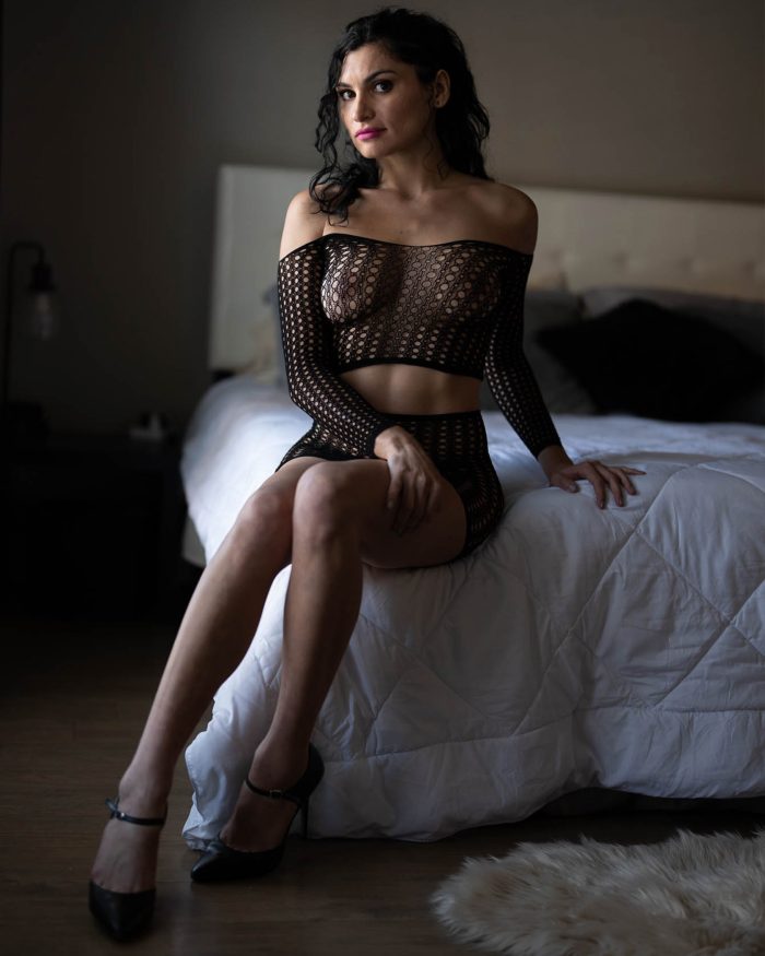 Bellaluxx – Bondage Kitties model